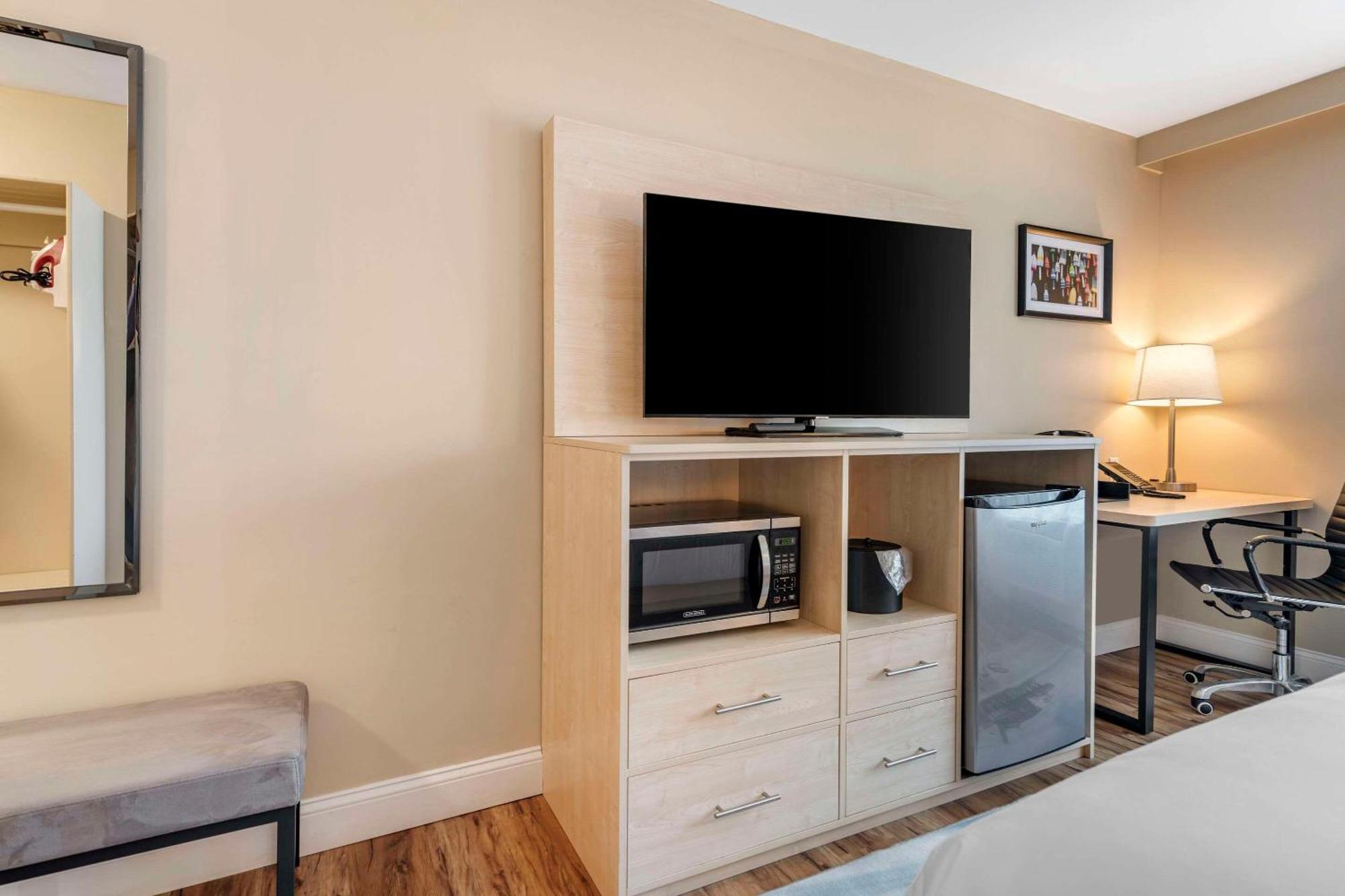 Casco Bay Hotel Portland Airport - Maine Mall, Ascend Hotel Collection Южен Портланд Екстериор снимка